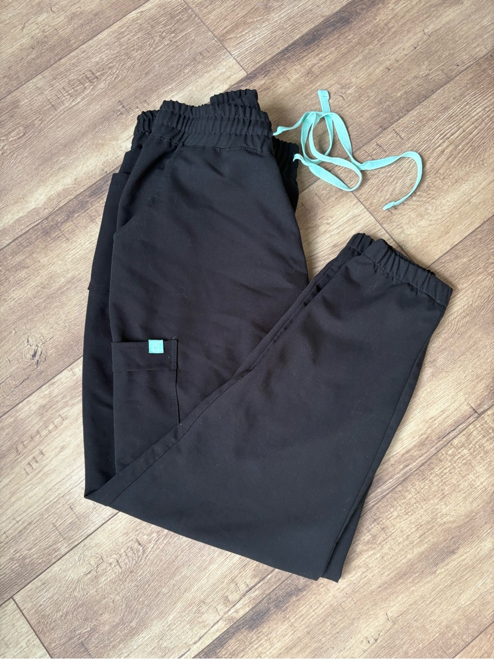 Garde-Malade Scrub Jogger – Black – Medium Petite